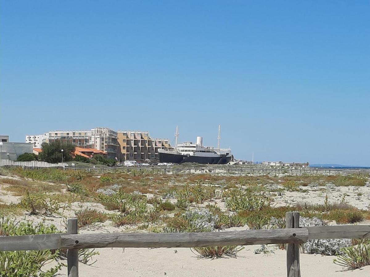 Appartement Vue Mer, Acces Direct Plage, Parking Privatif Le Barcarès Екстериор снимка